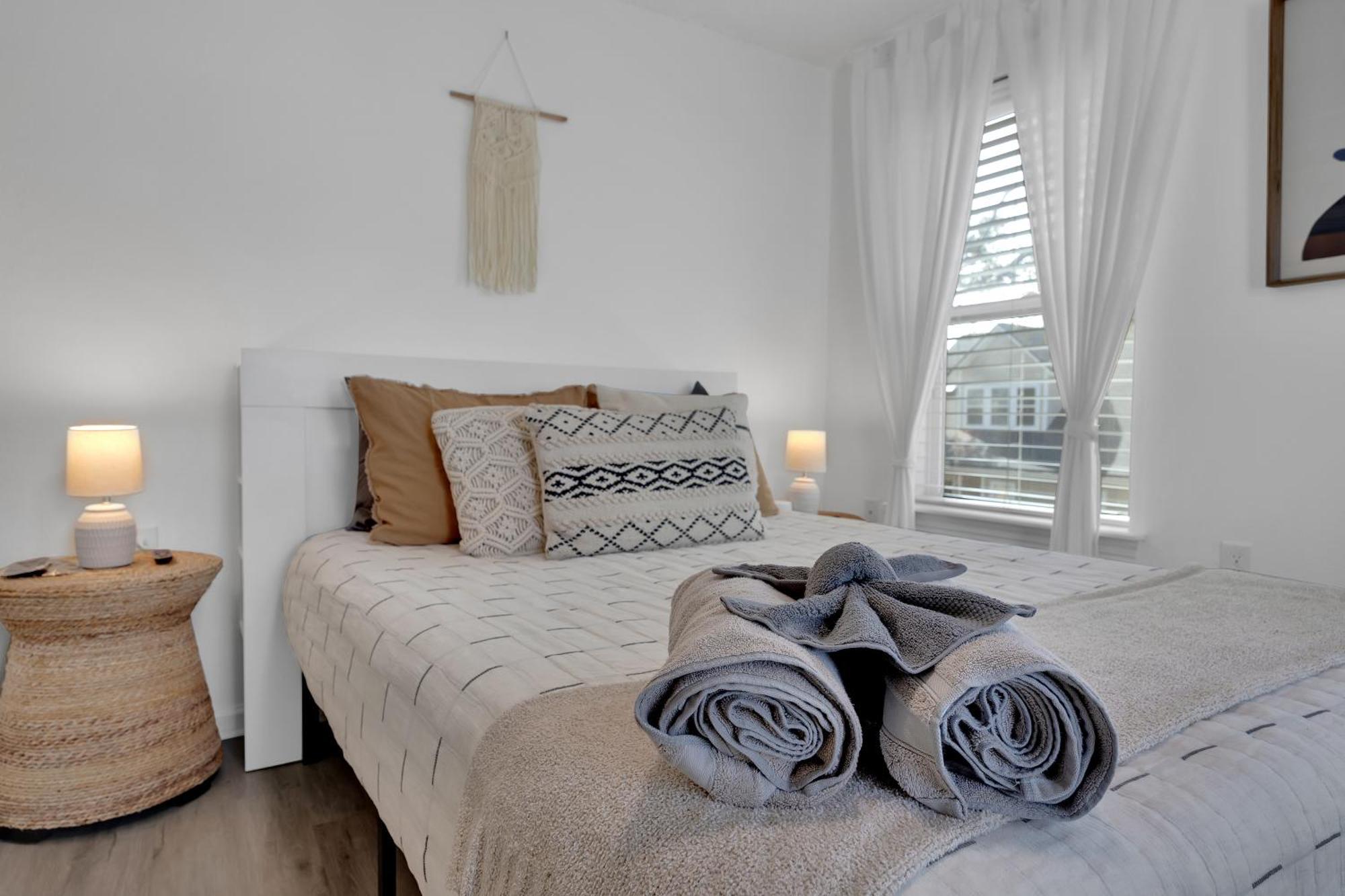{Hidden Gem} Beach Home Blocks From Ocean +6 Bikes Jacksonville Beach Dış mekan fotoğraf