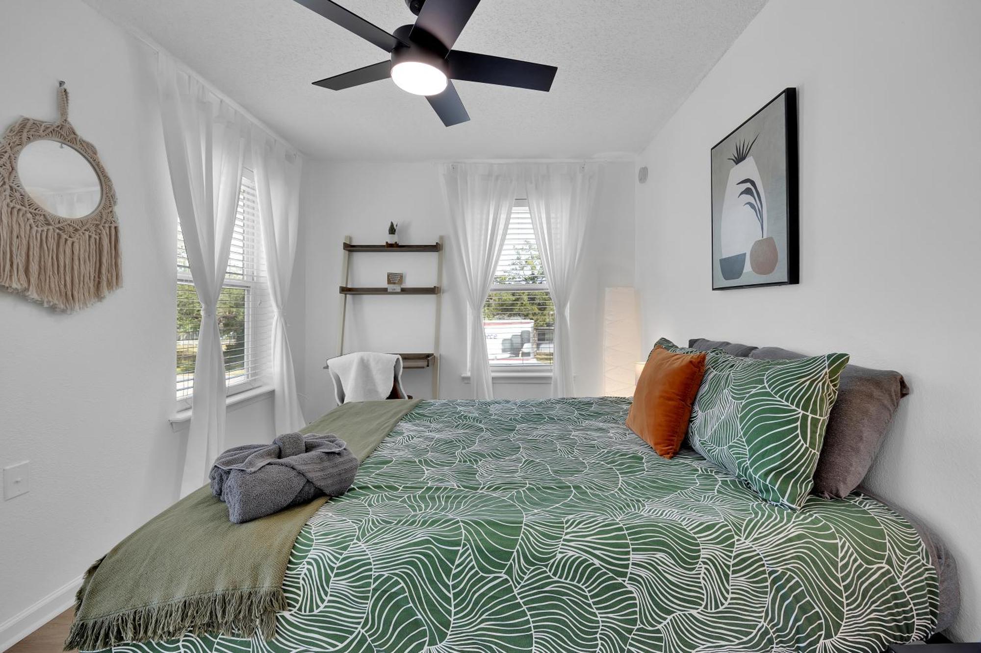 {Hidden Gem} Beach Home Blocks From Ocean +6 Bikes Jacksonville Beach Dış mekan fotoğraf