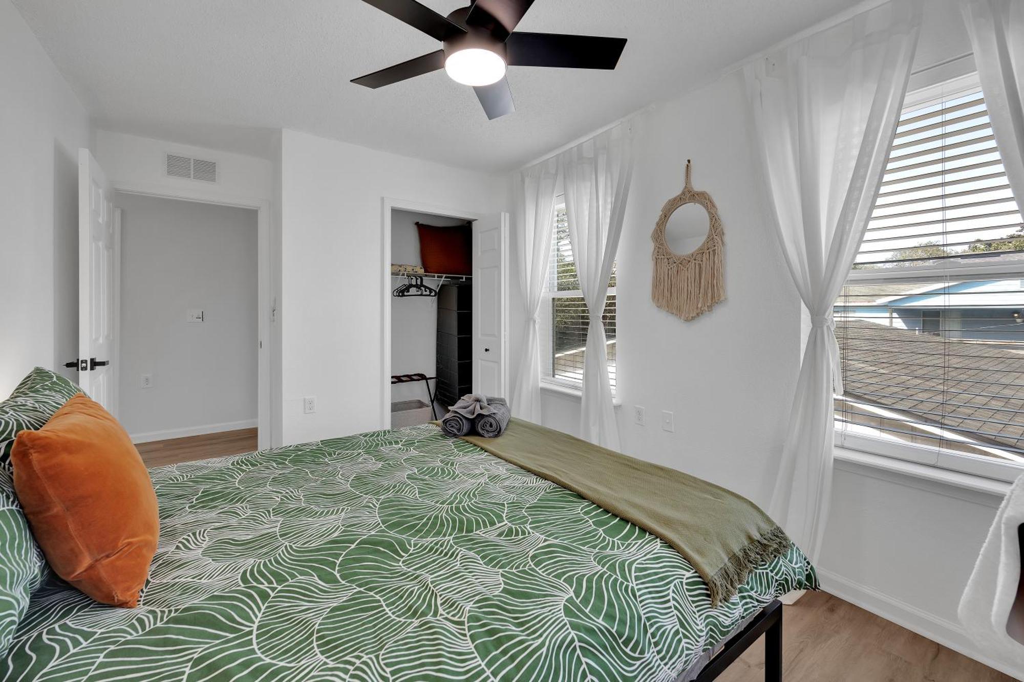 {Hidden Gem} Beach Home Blocks From Ocean +6 Bikes Jacksonville Beach Dış mekan fotoğraf