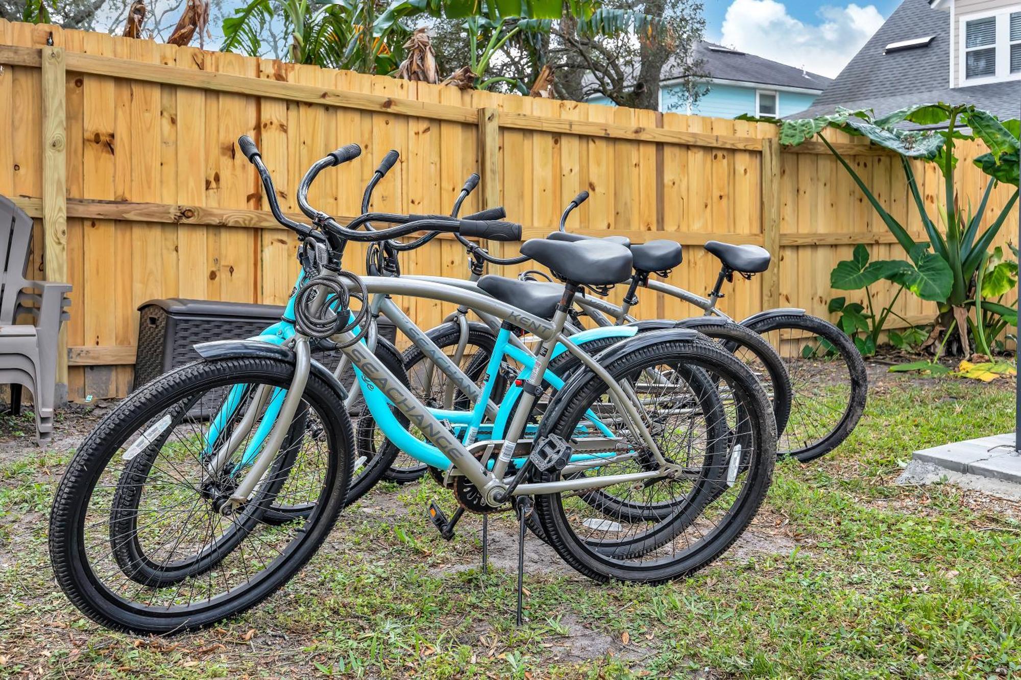 {Hidden Gem} Beach Home Blocks From Ocean +6 Bikes Jacksonville Beach Dış mekan fotoğraf