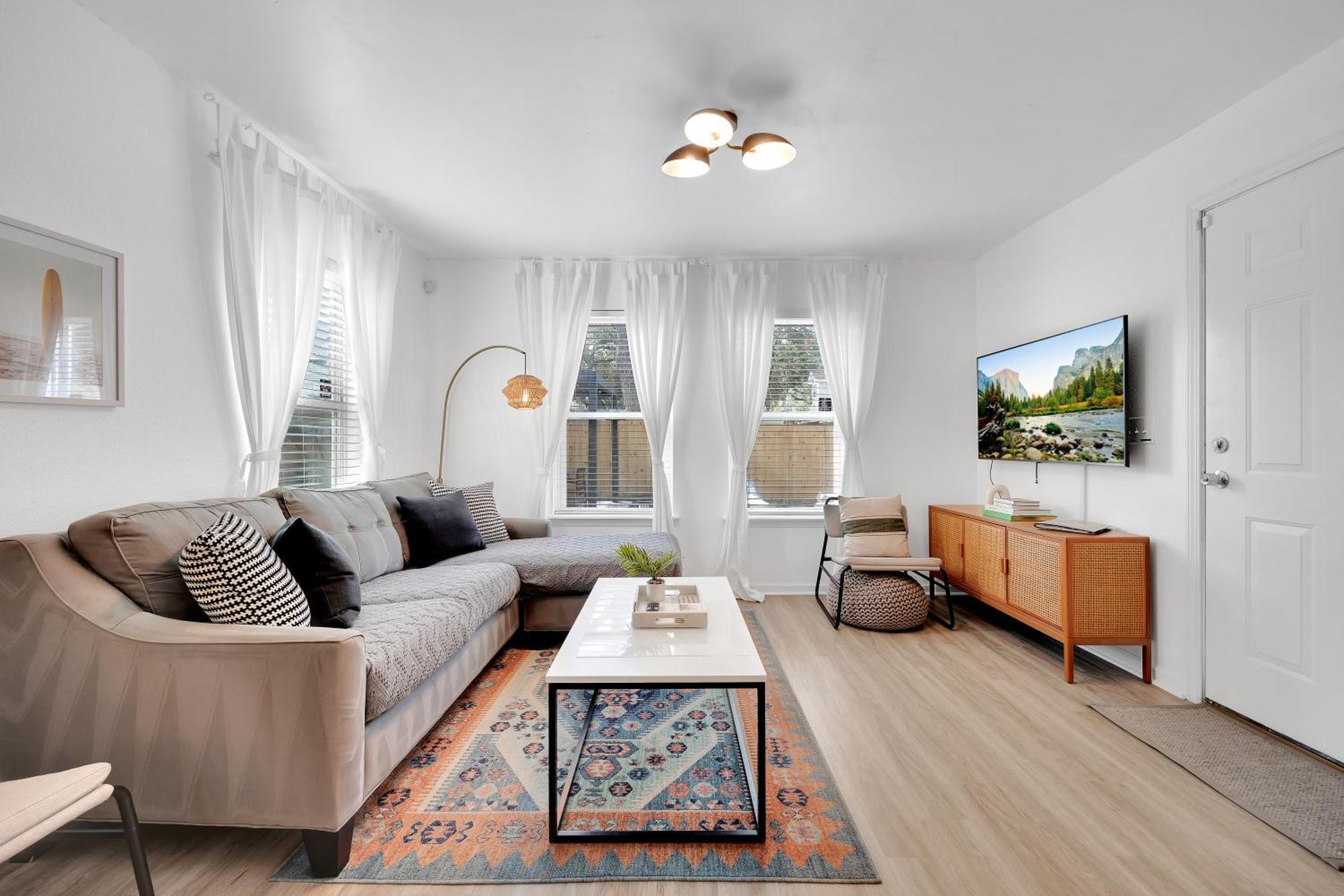 {Hidden Gem} Beach Home Blocks From Ocean +6 Bikes Jacksonville Beach Dış mekan fotoğraf