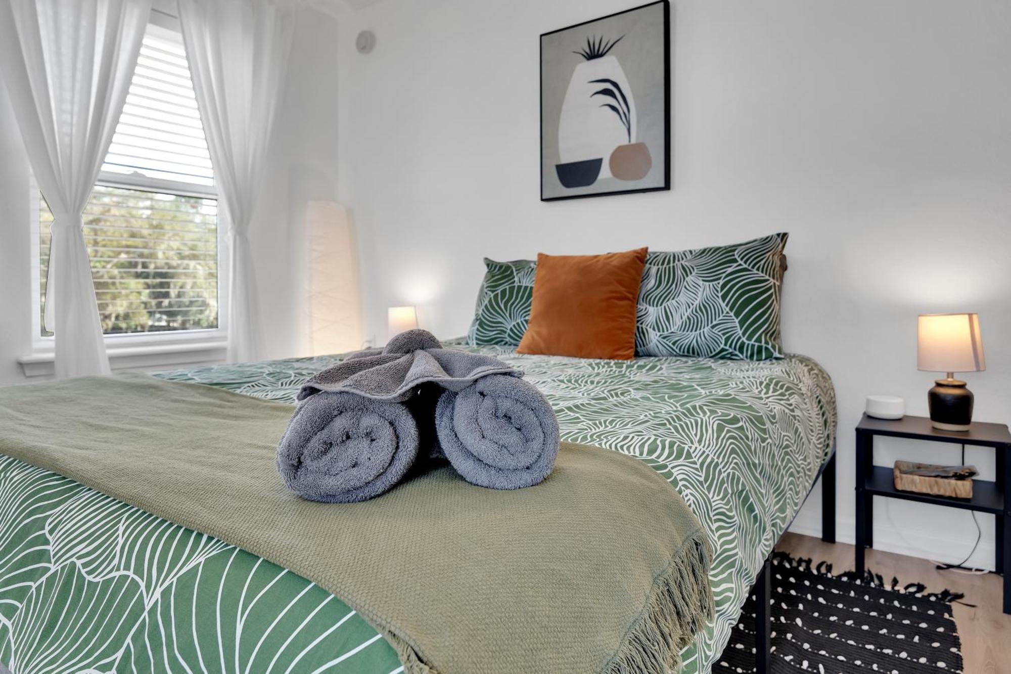 {Hidden Gem} Beach Home Blocks From Ocean +6 Bikes Jacksonville Beach Dış mekan fotoğraf