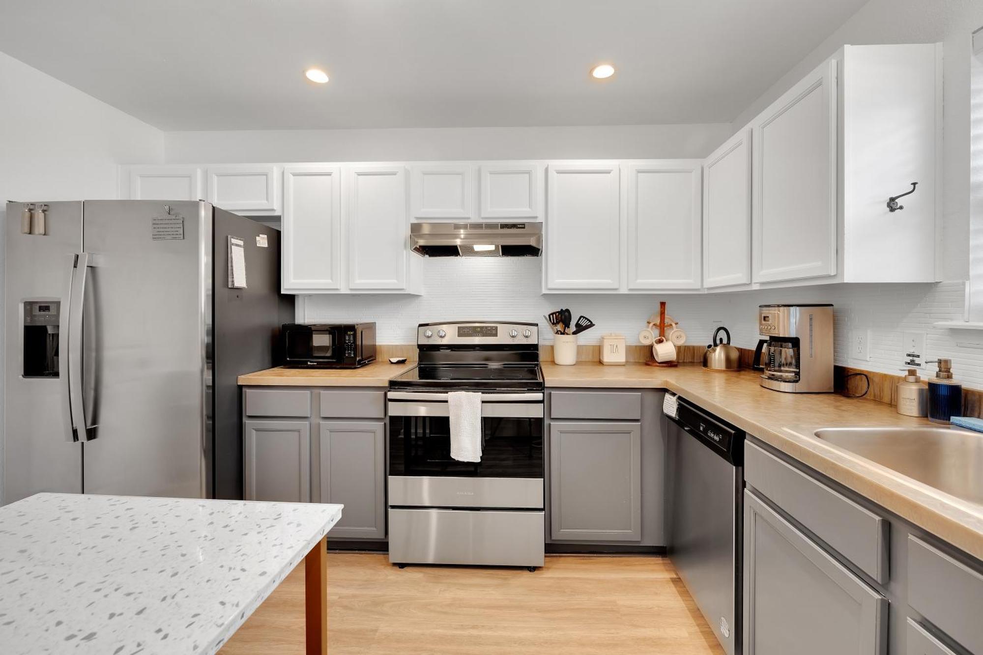 {Hidden Gem} Beach Home Blocks From Ocean +6 Bikes Jacksonville Beach Dış mekan fotoğraf
